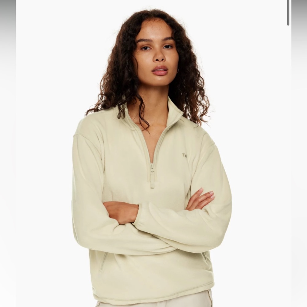 ARITZIA TNA FLEECE QUARTER ZIP